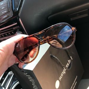 ray ban aviators brown